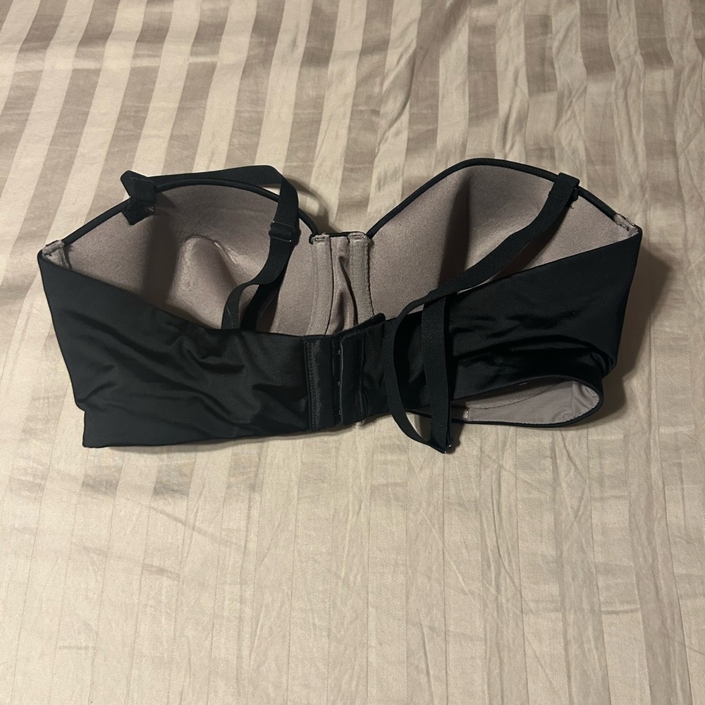Lightly lined bra - Picture 2 of 3